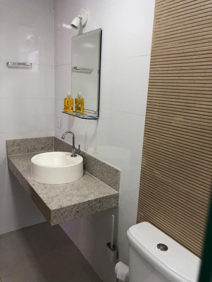 Alto Padrão: Beachfront 3-bedroom With Elevator And Wi-fi Apartment Guarapari