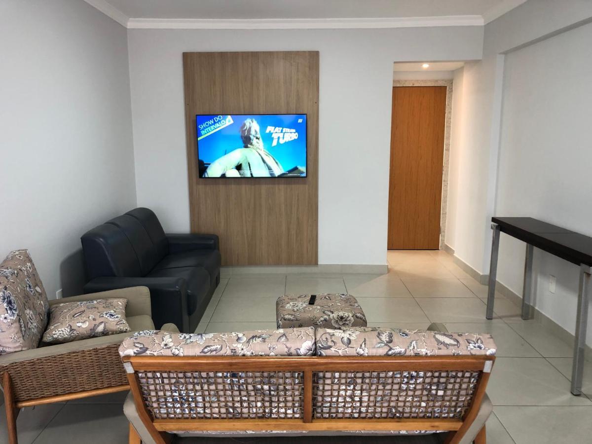 Alto Padrão: Beachfront 3-bedroom With Elevator And Wi-fi Guarapari